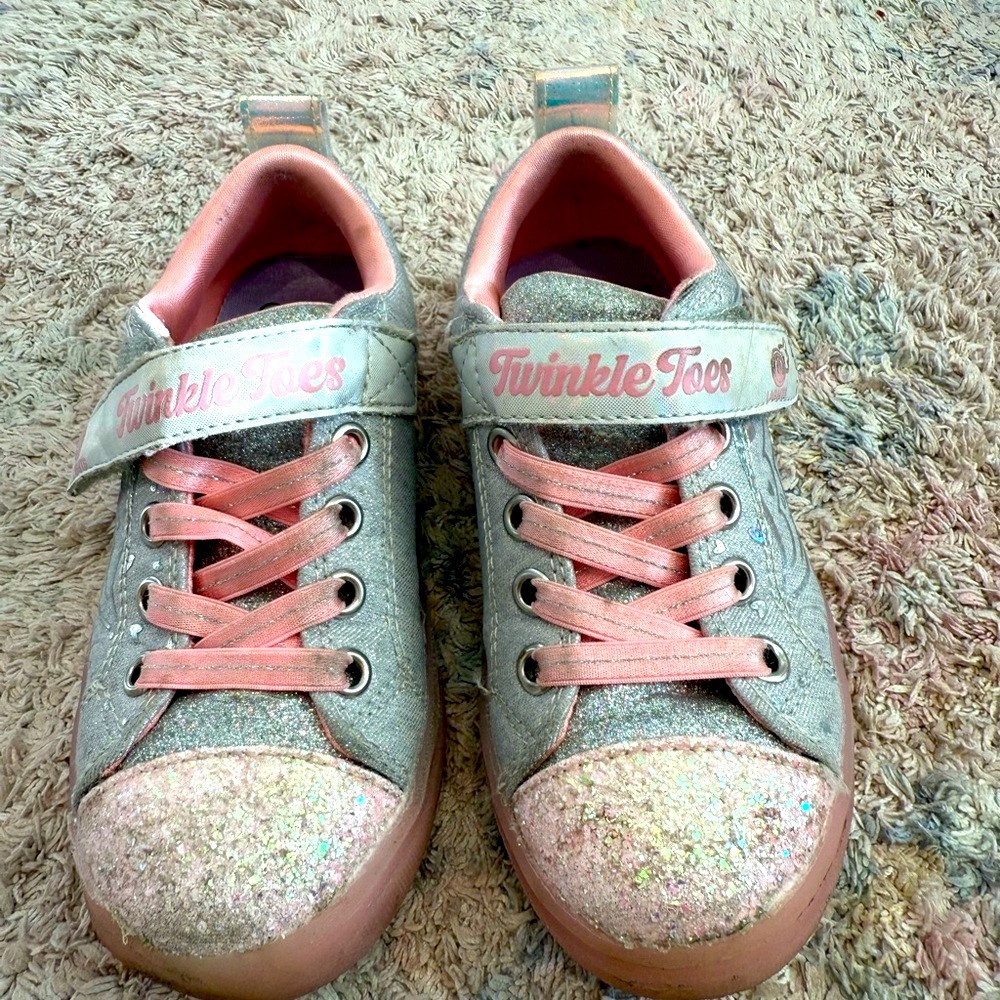 Sketchers Glitter Sneakers with light up soles- twinkle toes size 11